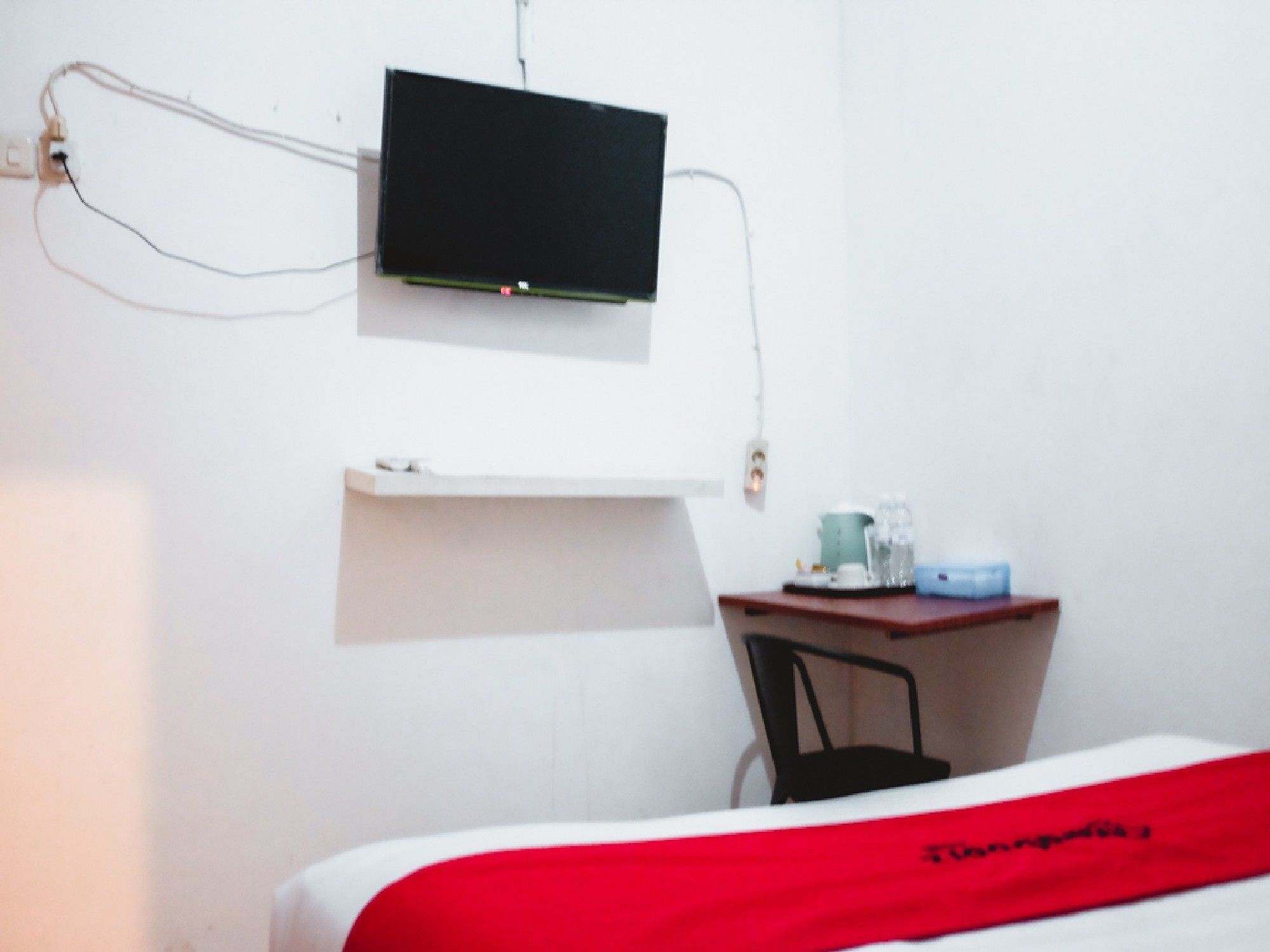 Reddoorz Plus Near Palembang Indah Mall Экстерьер фото